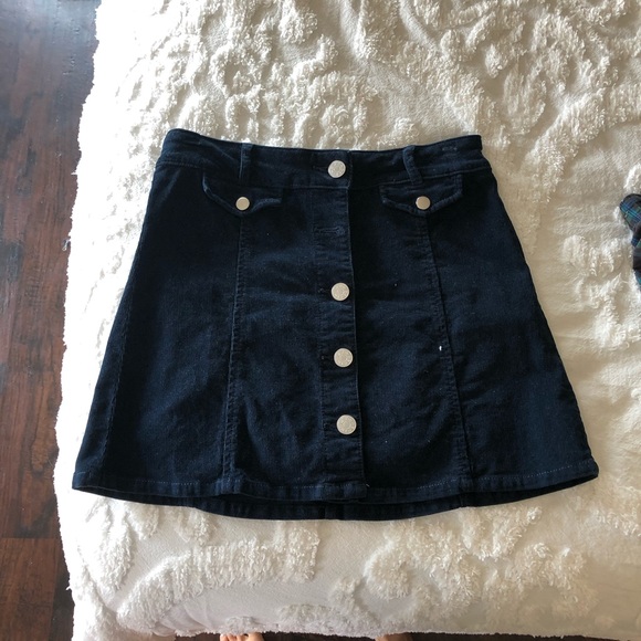 UO Corduroy button up skirt. Navy blue. Size 2 - Picture 1 of 3